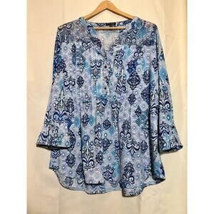 Ava & Grace Blue Patterned Blouse Woman’s Size 1X.